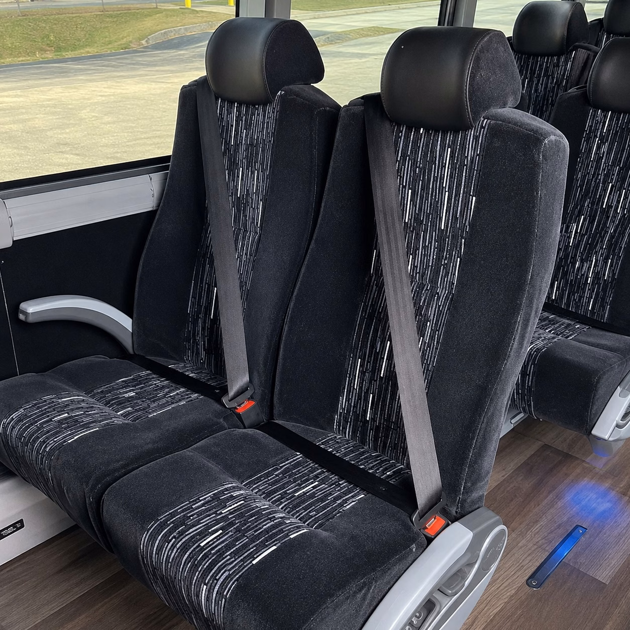 tri cities airport transfers for wedding guests flying into pasco